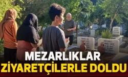 Bayram öncesi mezarlıklar ziyaretçilerle doldu