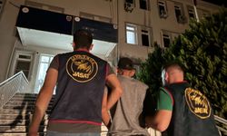 Çeşitli suçlardan aranan 2 şahıs yakalandı