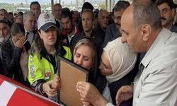 Şehit polis Şeyda Yılmaz'a veda: Eşi tabutunu öperek son yolculuğuna uğurladı