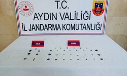 Tarihi eserleri satamadan yakalandılar