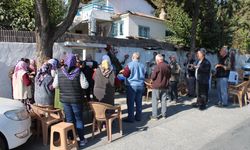 Yağmura hasret kalan Aydın'da mahalle sakinleri yağmur duası yaptı