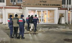 Kuşadası'nda 3 organizatörden 2'si tutuklandı