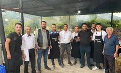 Ege'de düğün sezonu başladı, köfte yoğurmak meslek oldu