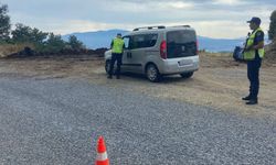 Jandarmadan pazarda hırsızlık ve sahte para denetimi