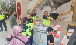 Trafik jandarmanın standına ilgi yoğun oldu