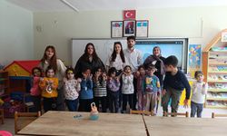 Eğitime Işık Tutan Proje: Gençlerden Eğitime Destek