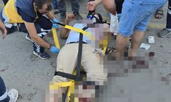 Kamyonet ile motosiklet çarpıştı: 1 ölü, 2 yaralı
