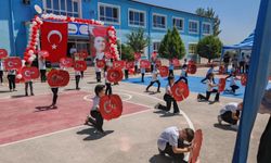 Nazilli'de karne sevinci