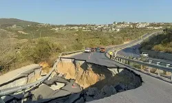 Kuşadası-Söke Karayolu’nda yol çöktü: Trafik tek yön kapatıldı