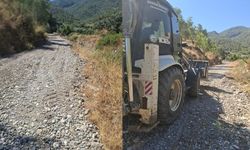 Bozdoğan’da arazi yolları bakıma alındı