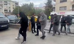Eş zamanlı fuhuş operasyonu: 5 tutuklama