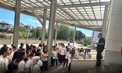 Nazilli Devlet Hastanesi’nde stajyer öğrencilere afet eğitimi