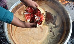 Aydın’da narlar geleneksel yöntemle ekşiye dönüşüyor