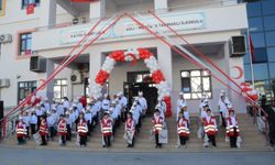 Nazilli’de minik öğrencilerden anlamlı kutlama programı