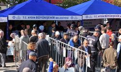 Aydın Büyükşehir Belediyesi’nin Ürettiği Fideler Yenipazarlılara Dağıtıldı