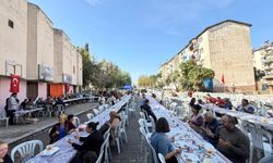 Romanlardan Ilıcabaşı'nda hayır yemeği