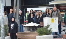 10 Kasım saat 09.05.. Nazilli Ata'sına saygı duruşunda