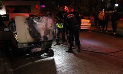 Park halindeki otomobil küle döndü