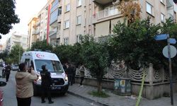 Çatıdan düşen genç hayatını kaybetti