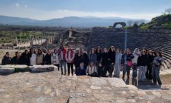 Gençler, tarih dolu bir gün geçirdi
