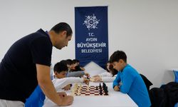 Aydın Büyükşehir Belediyesi'nin satranç eğitimleri sürüyor
