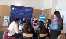 Liseli gençler polisliği tanıdı