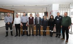 Başkan Tetik mesai arkadaşlarının yeni yılını kutladı