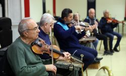 Büyükşehir Türk Sanat Müziği Korosu yılsonu gösterisine hazırlanıyor