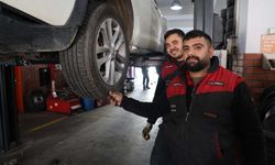 Aydın yıllar sonra buz tuttu, oto lastikçileri ek mesai yaptı