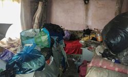 Aydın’da iki çöp evden 13 kamyon çöp çıktı