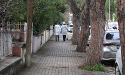 Bıçaklanarak öldürülen yaşlı çiftin evinde incelemeler sürüyor