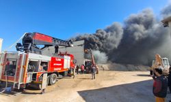 Sanayi sitesindeki yangın korkuttu