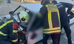 Nazilli'de yolcu otobüsü ile çarpışan otomobil sürücüsü hayatını kaybetti