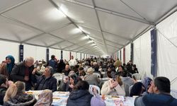 Başkan Çerçioğlu binlerce vatandaşı her gün iftar sofralarında buluşturmayı sürdürüyor