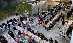 Batur’dan gönül sofrası.. Aynı sofrada iftar açtılar
