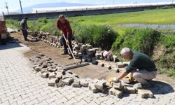 Nazilli’de yol bakım ve onarım çalışmaları sürüyor