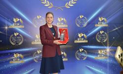 Nazilli’nin ilk kadın kaymakamı gönülleri fethetti