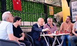 Vali Varol, taksi durağında esnafla bir araya geldi