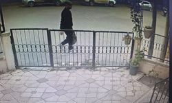 Polisiz diyerek dolandırdılar, kaçarken kaza yapınca yakalandılar