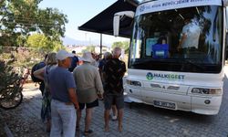 Aydın Büyükşehir Belediyesi Mobil Halk Ege Et'e Kuşadası'nda vatandaşlardan yoğun ilgi