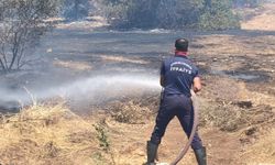 Makilik alanda çıkan yangın büyümeden söndürüldü