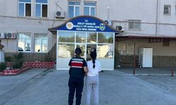 26 yaşında hapis cezasıyla aranan genç kız Nazilli'de yakalandı