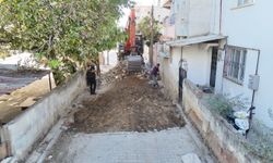 Nazilli Yeşil Mahalle’de yol yenileme çalışmaları başladı