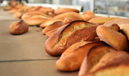 Buharkent'te ekmek 12,5 TL oldu