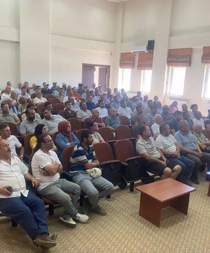 Aydınlı çiftçilere 'bitki koruma' eğitimi
