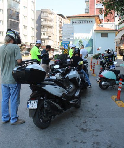 Aydın’da motosiklet sürücüleri denetlendi
