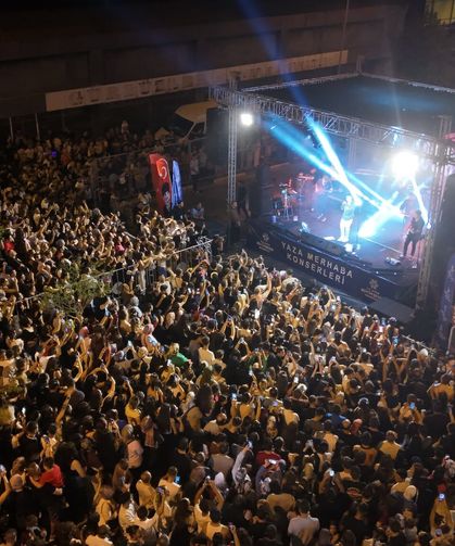 Başkan Çerçioğlu Nazilli’de vatandaşları yaz konseri ile buluşturdu