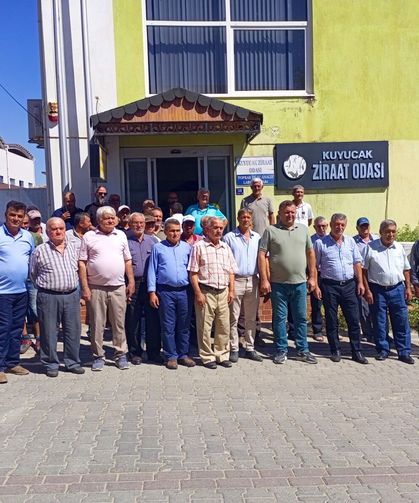 Kuyucaklı üreticilerden acil su çağrısı: Son bir kez daha su verilsin