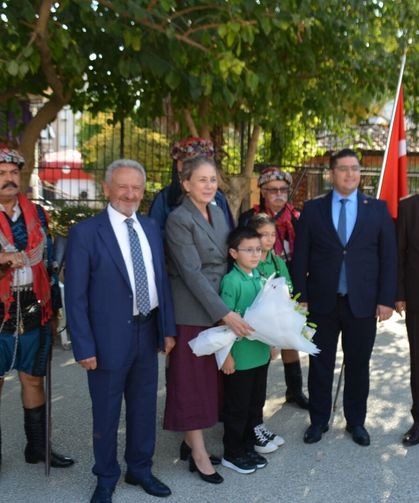 Nazilli’de İlköğretim Haftası coşkuyla kutlandı