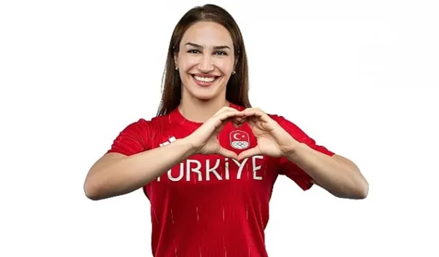 Buse Tosun Çavuşoğlu Paris 2024’teki İlk Güreş Madalyamızı Kazandı